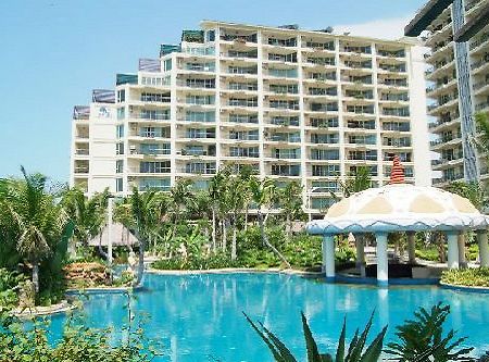 Meteyo Seaview Resort Hotel Sanya Bagian luar foto